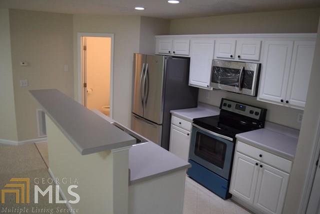 137 Chastain Loop, Newnan, GA 30263 photo 3
