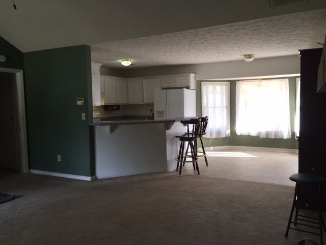 210 Graystone Dr, Covington, GA 30014 photo 4
