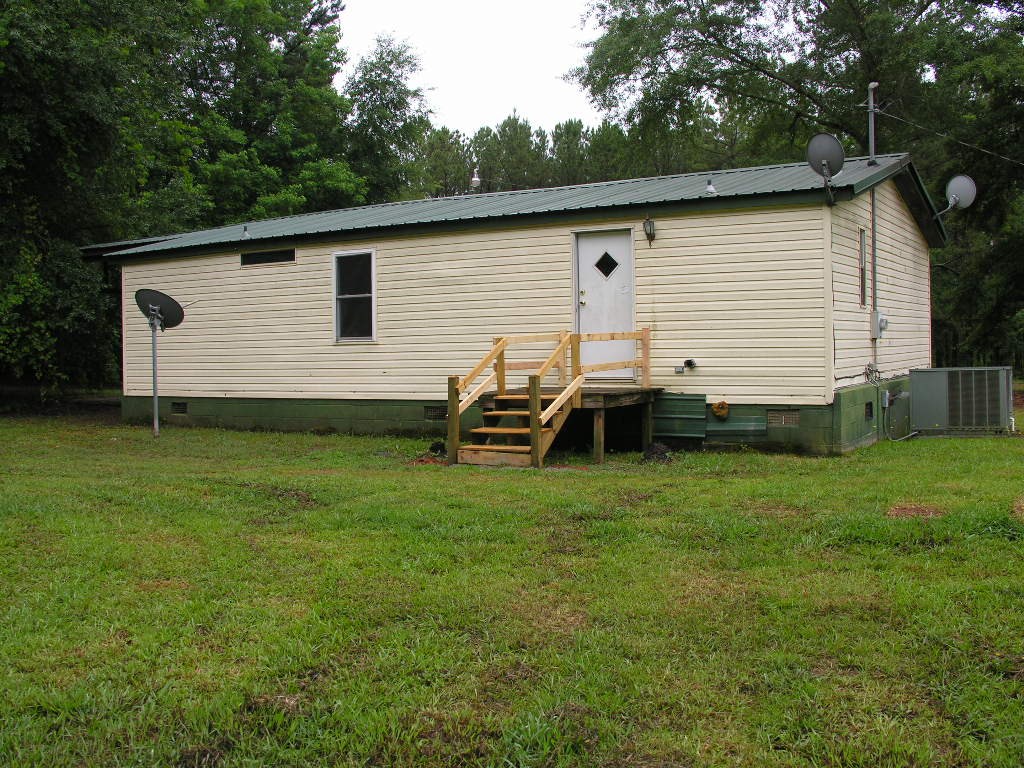 201 Warner Rd, Barnesville, GA 30204 photo 6