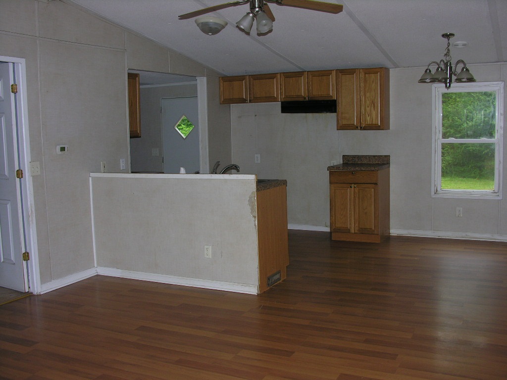 201 Warner Rd, Barnesville, GA 30204 photo 7