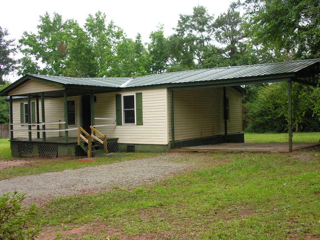 201 Warner Rd, Barnesville, GA 30204 photo 1