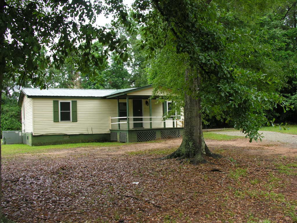 201 Warner Rd, Barnesville, GA 30204 photo 3