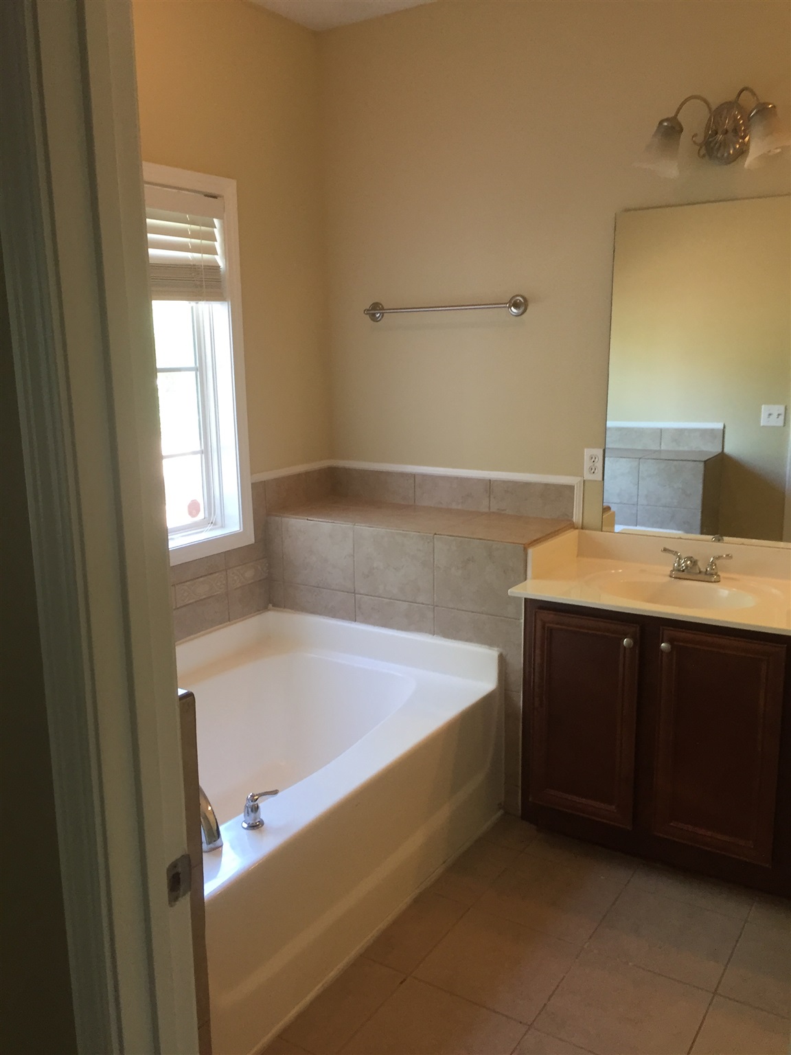 507 Camelot Dr, Lagrange, GA 30241 photo 15