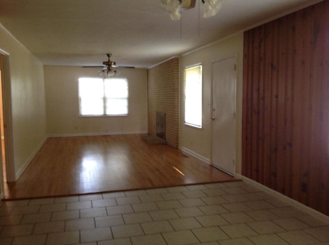208 Pinehurst Dr, Dublin, GA 31021 photo 11