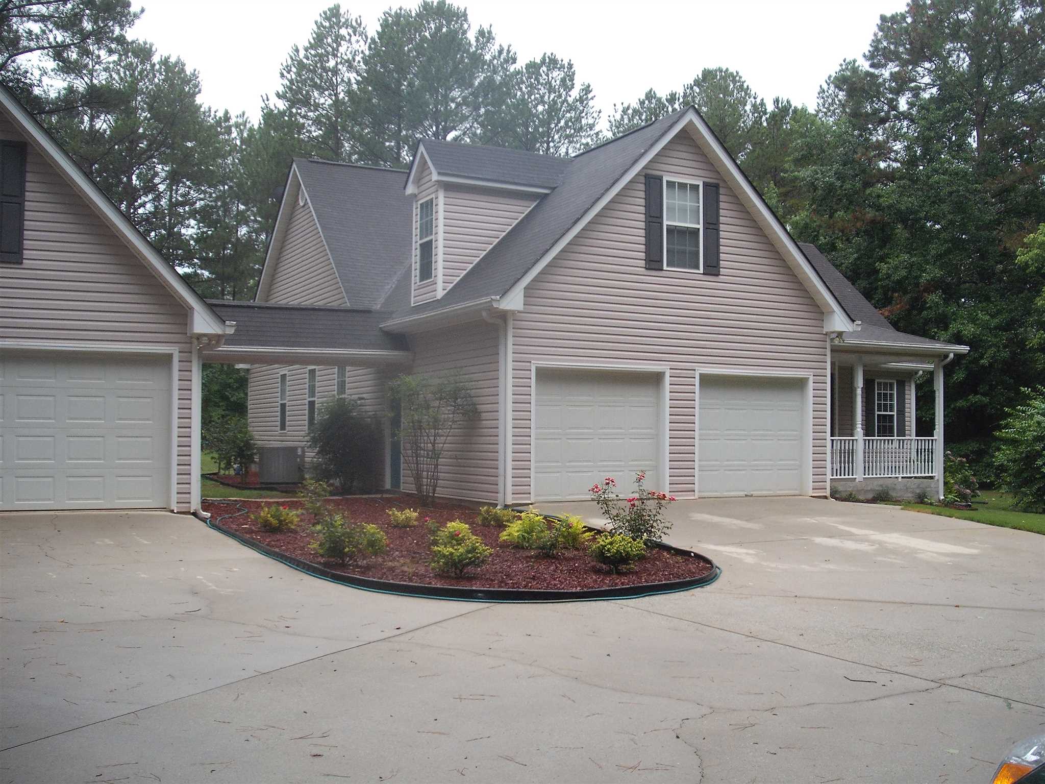 205 Deep Step Rd, Covington, GA 30014 photo 1