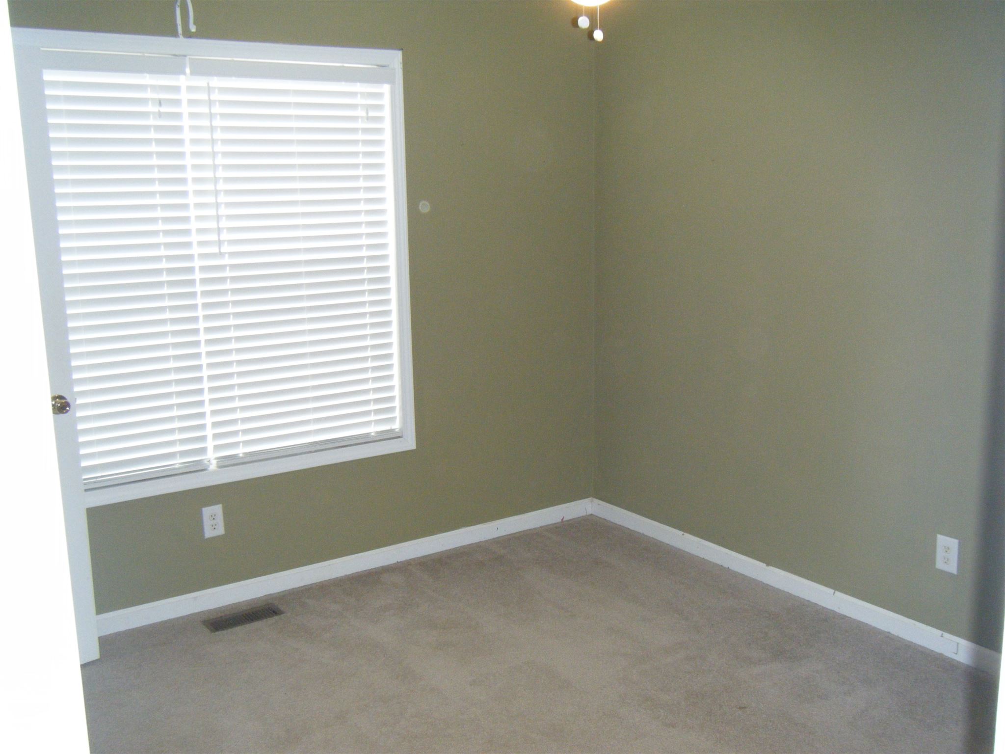 2350 Matthew Ct, Monroe, GA 30655 photo 13