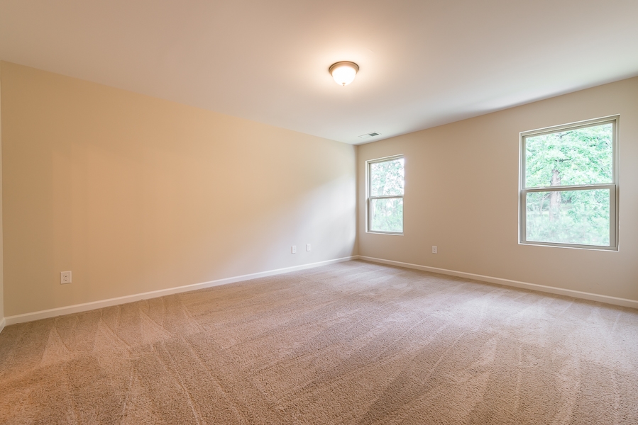 1105 Sutherland Dr, Winder, GA 30680 photo 5