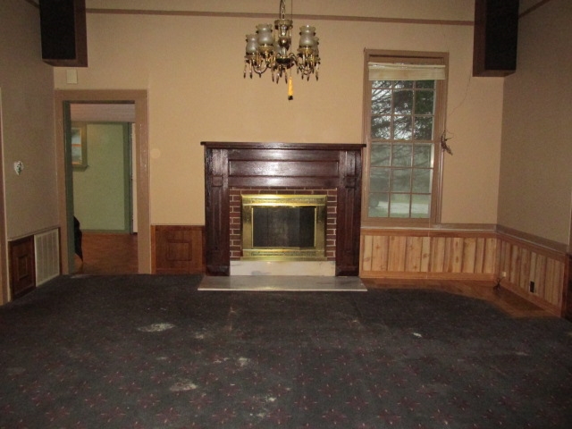52 Newton Rd, Lagrange, GA 30240 photo 2