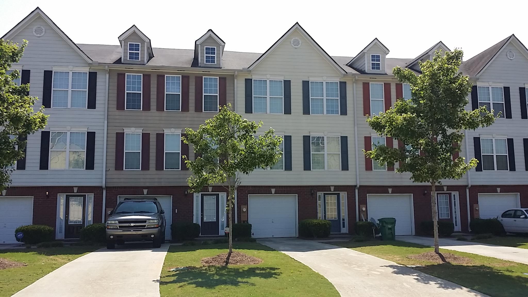 1710 Redan E, Lithonia, GA 30058 photo 2