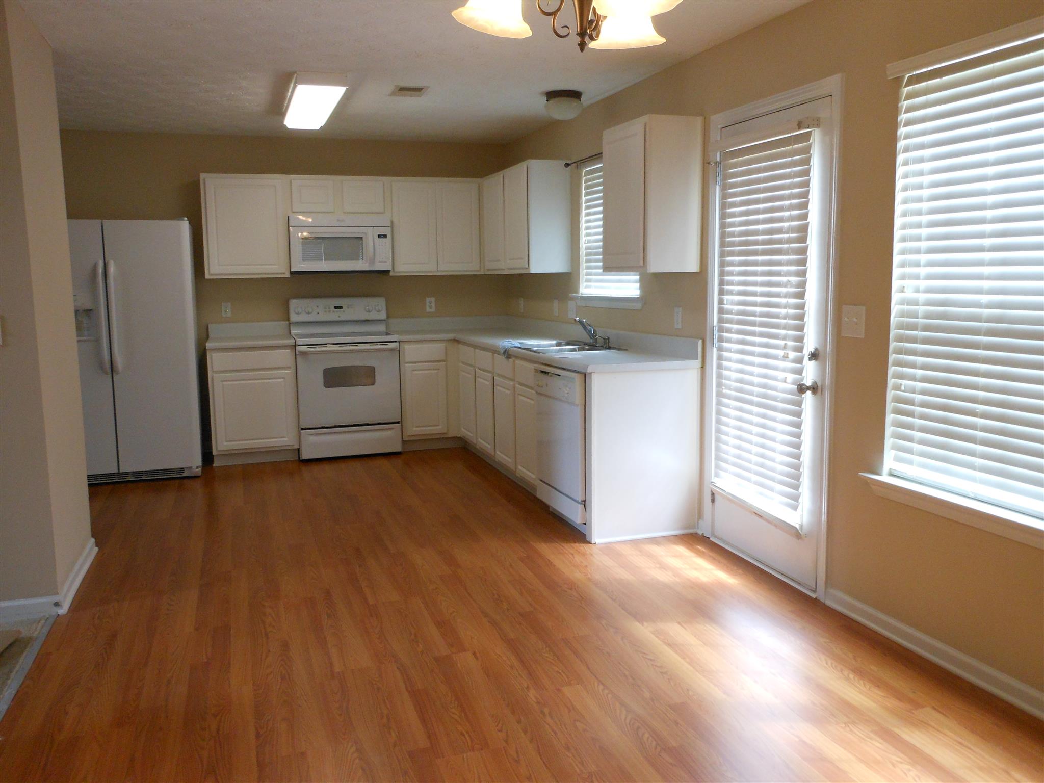 323 Summit View Dr, Mcdonough, GA 30253 photo 5