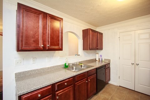 1550 Onalee Dr, Hampton, GA 30228 photo 3