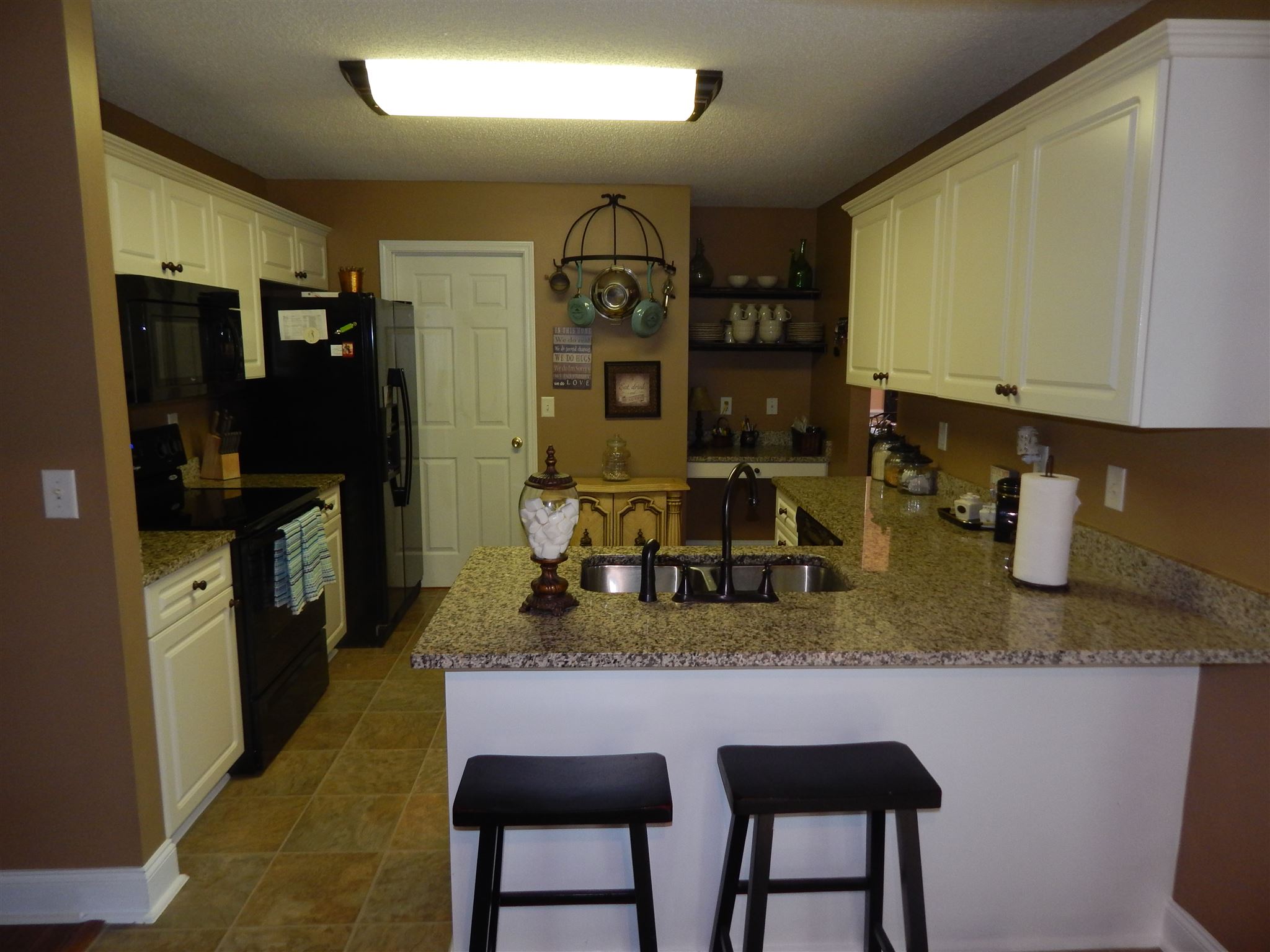 307 Shane Cir, Perry, GA 31069 photo 13