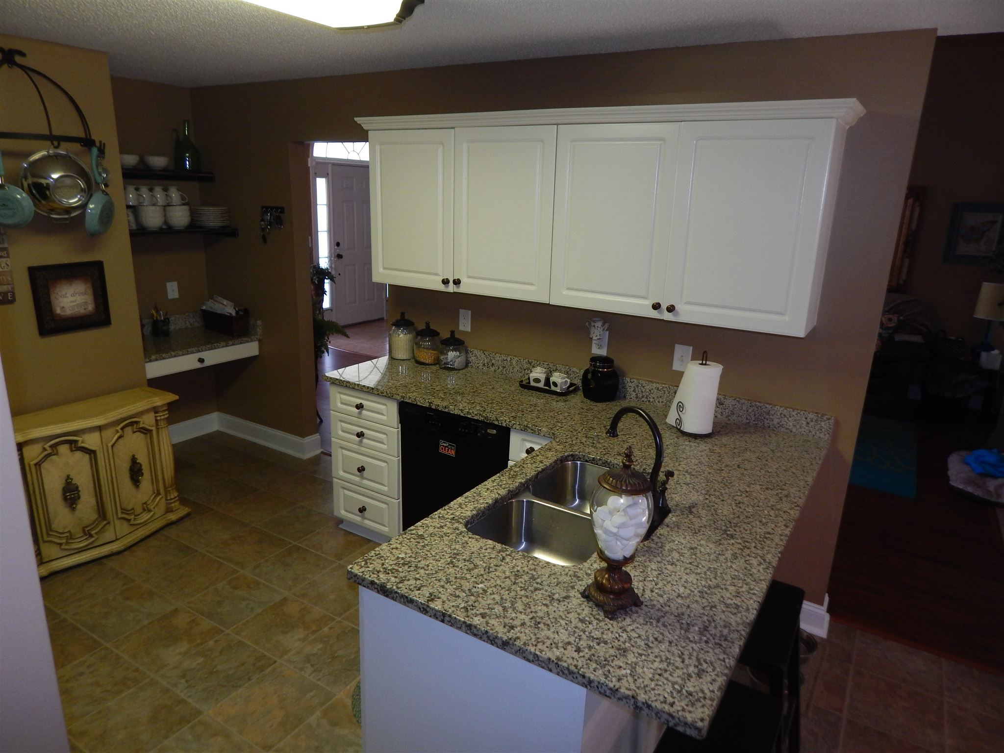307 Shane Cir, Perry, GA 31069 photo 14