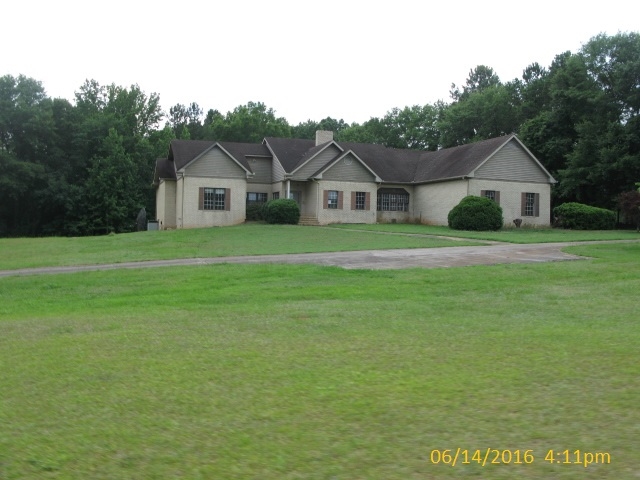 8 Lufbery Ct, Williamson, GA 30292 photo 1