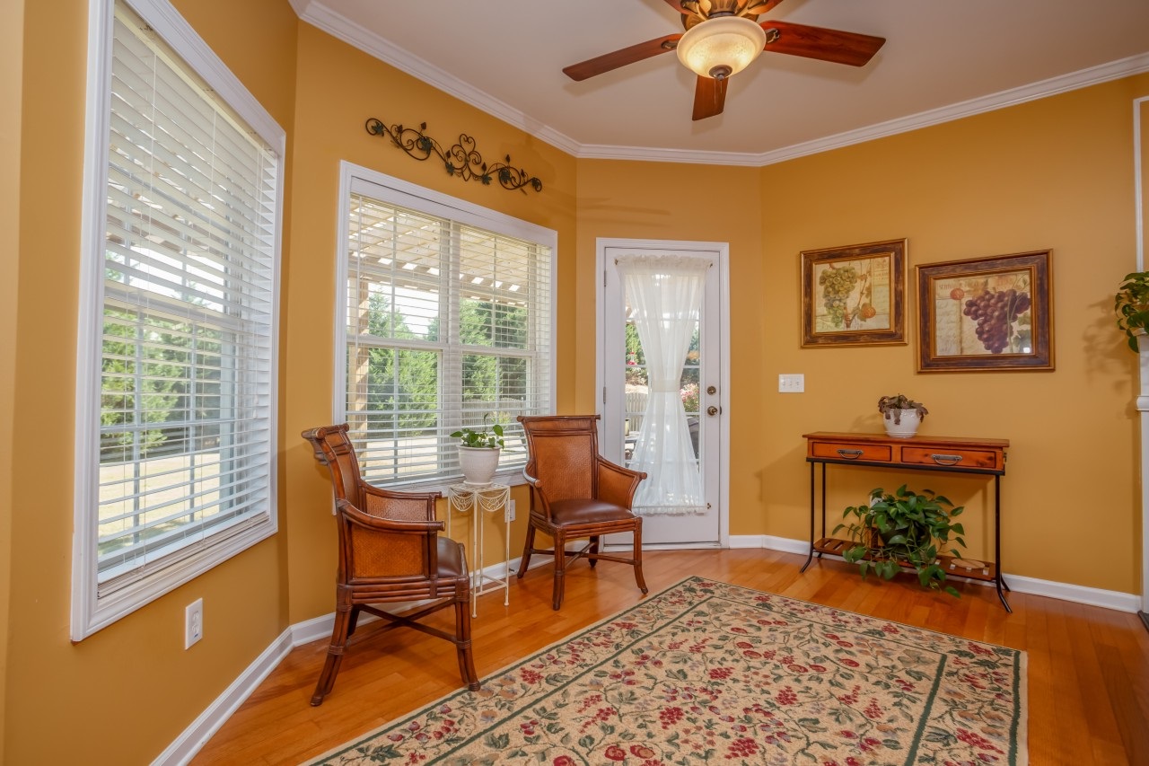 501 Crestview Ct, Canton, GA 30115 photo 12