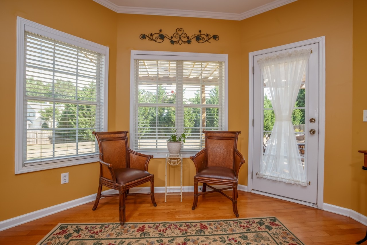 501 Crestview Ct, Canton, GA 30115 photo 10
