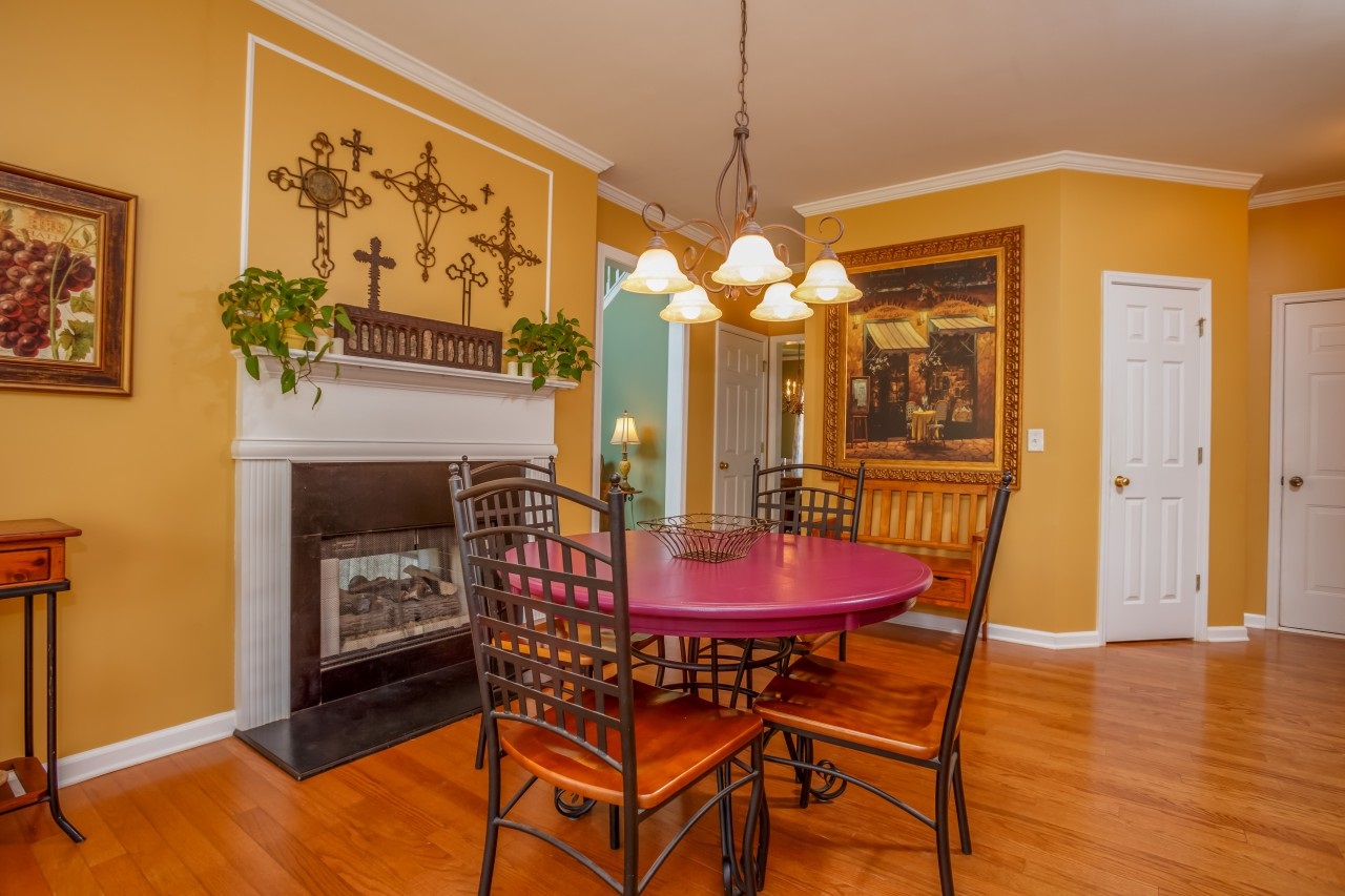 501 Crestview Ct, Canton, GA 30115 photo 9