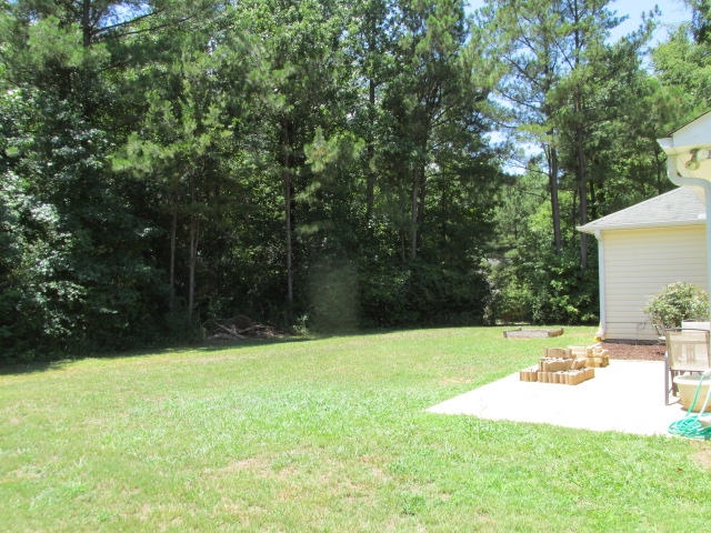 27 Nantucket Dr, Lagrange, GA 30241 photo 4