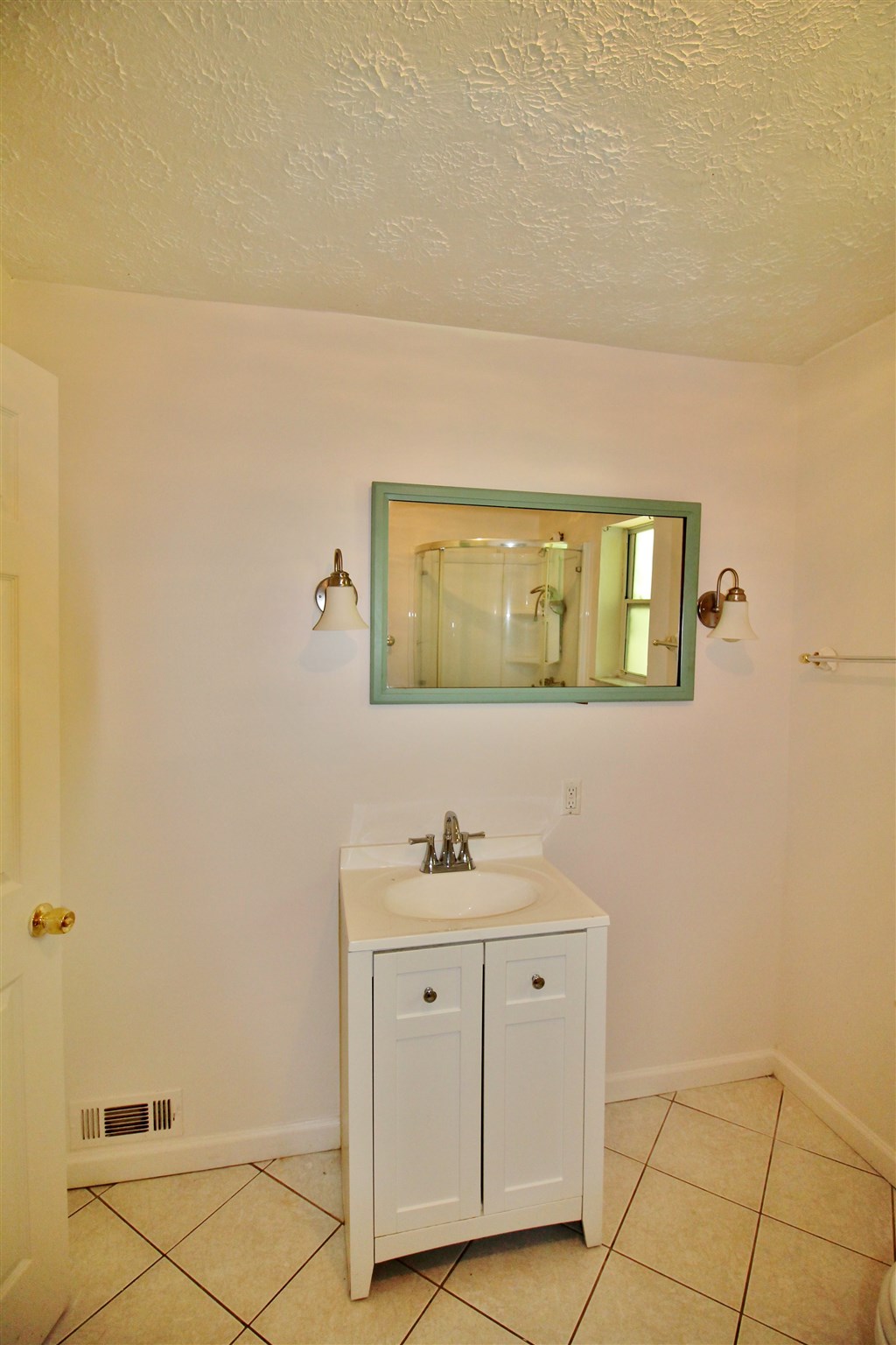53 Ray Rd, Covington, GA 30014 photo 15