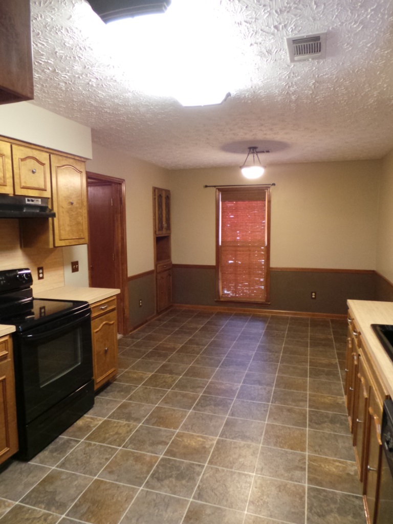 203 Cumberland Dr, Lagrange, GA 30240 photo 6