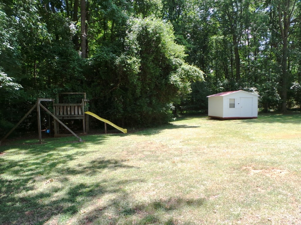 203 Cumberland Dr, Lagrange, GA 30240 photo 16
