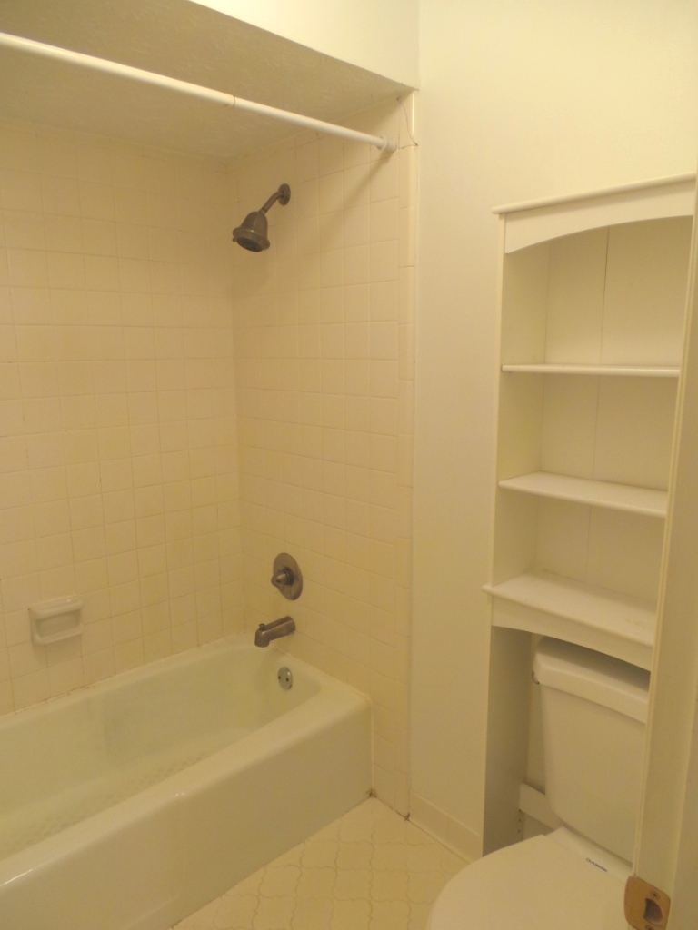 203 Cumberland Dr, Lagrange, GA 30240 photo 12