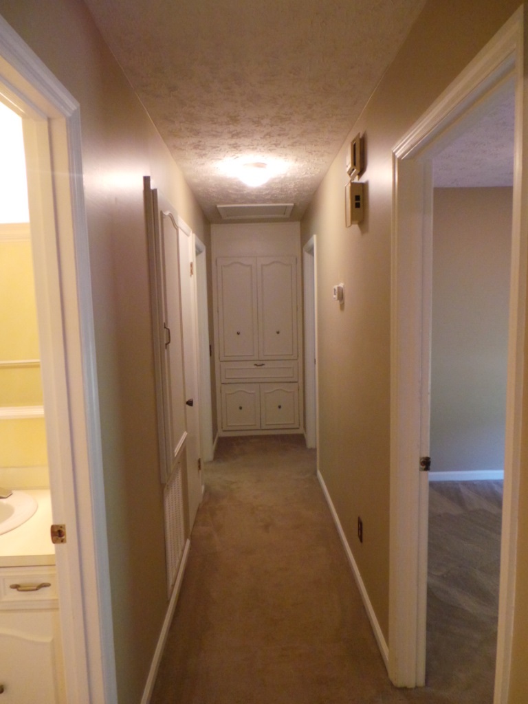 203 Cumberland Dr, Lagrange, GA 30240 photo 9