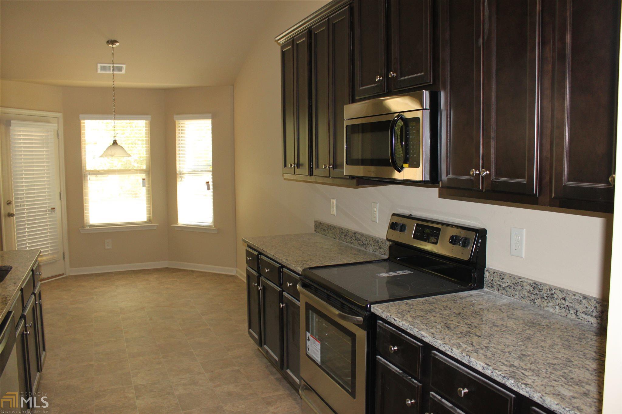 145 Pinehaven Ct, Mcdonough, GA 30252 photo 2