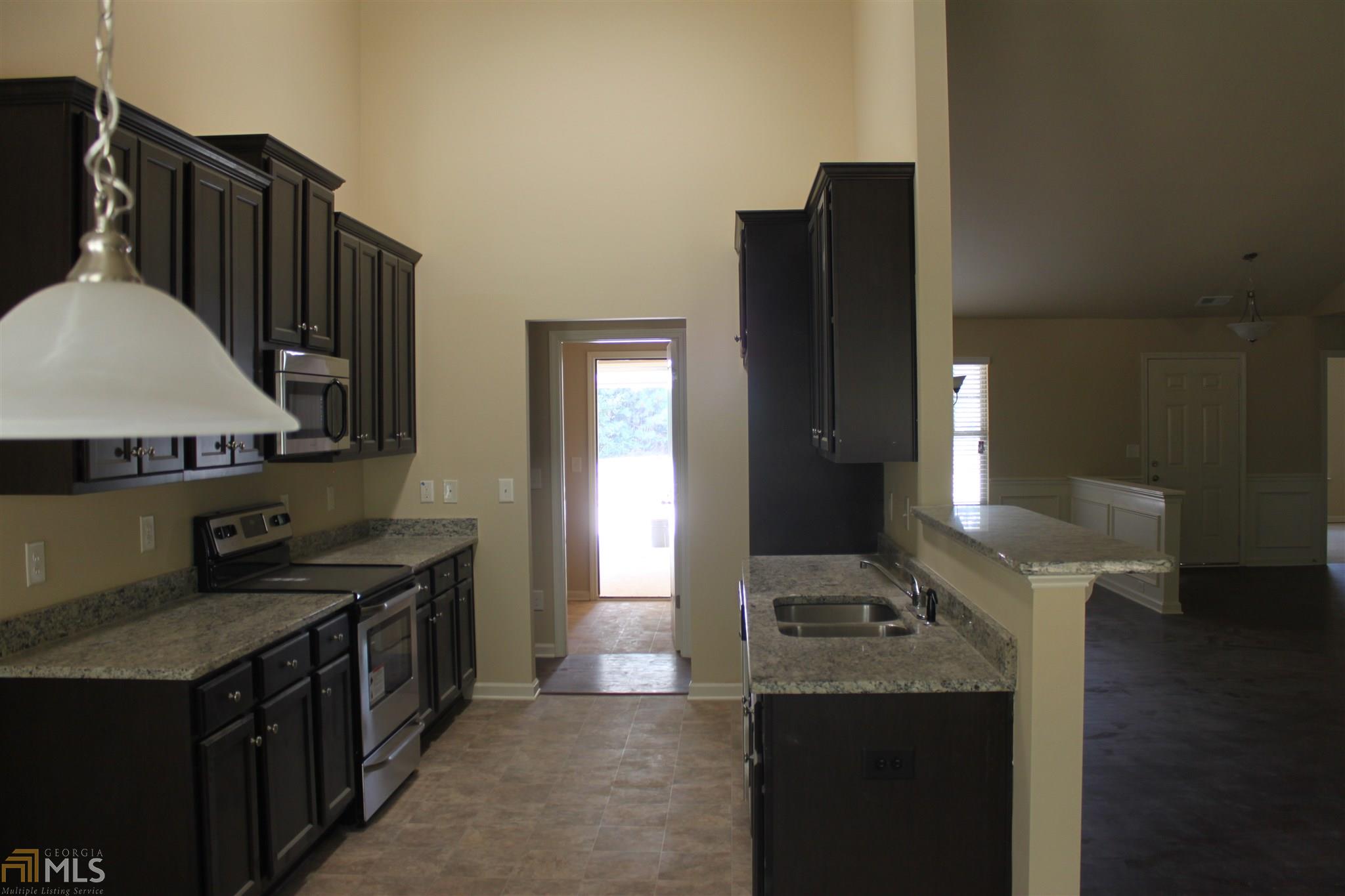 145 Pinehaven Ct, Mcdonough, GA 30252 photo 3