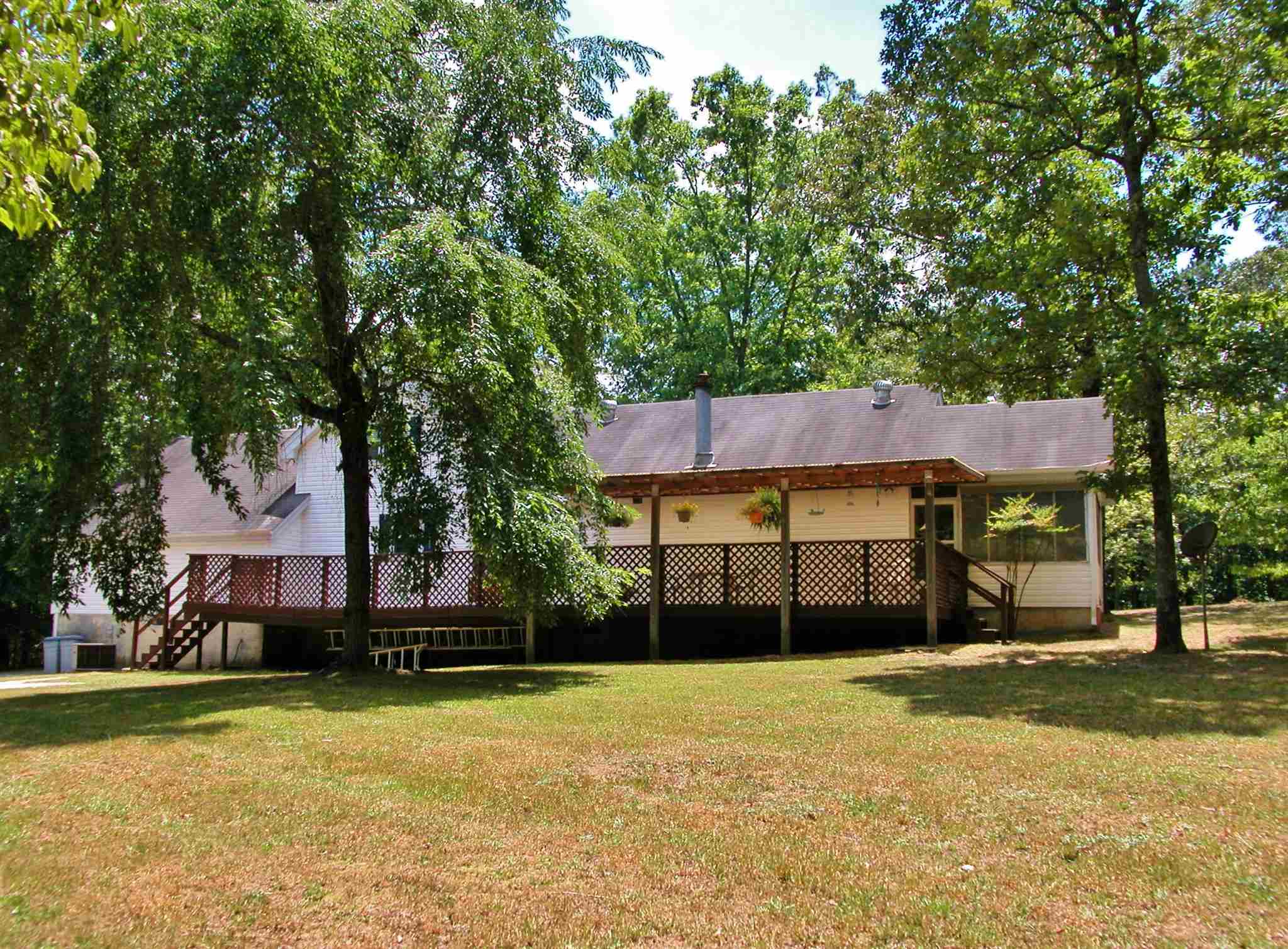 245 Bent Oak Dr, Cornelia, GA 30531 photo 2