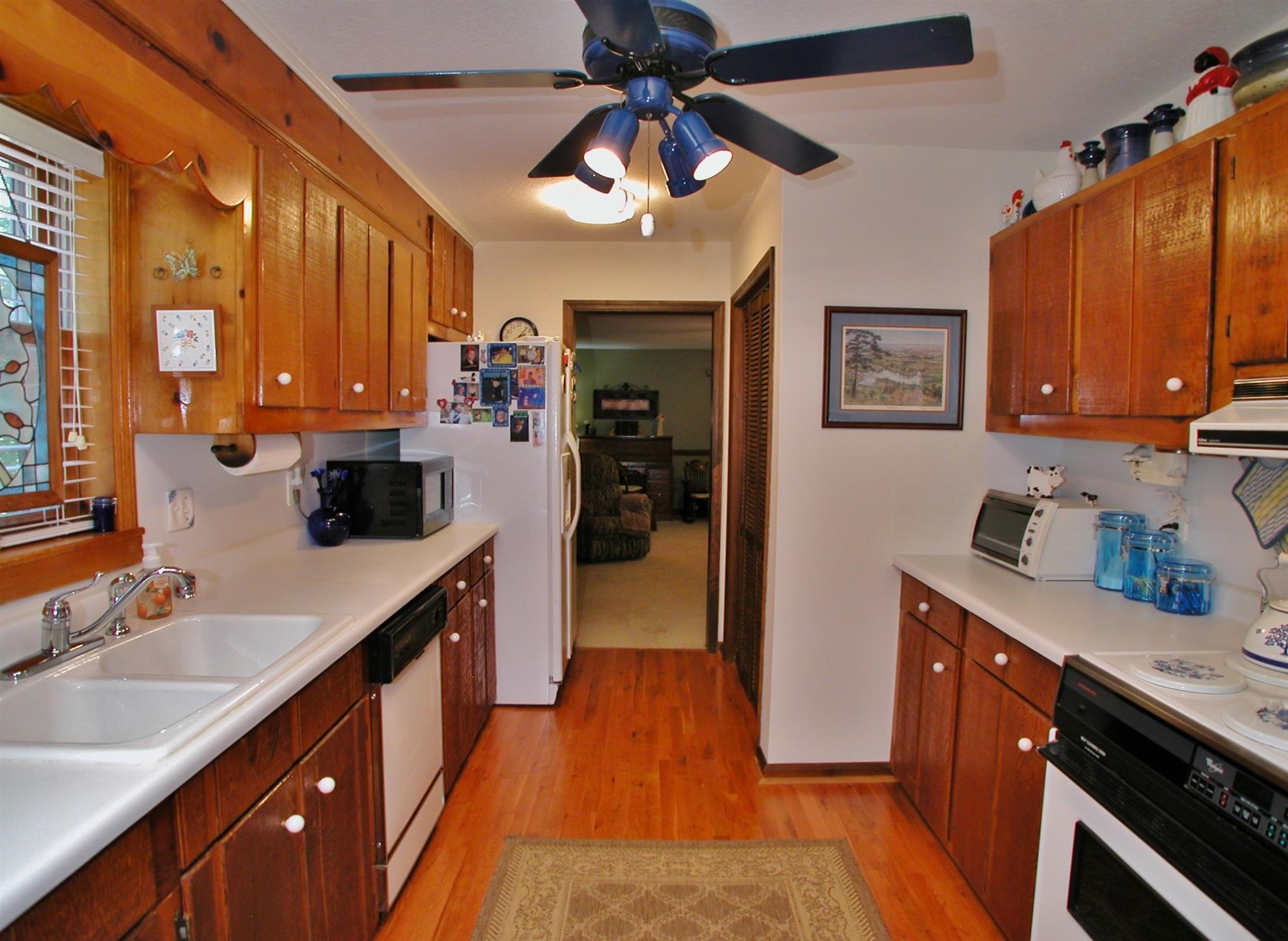 245 Bent Oak Dr, Cornelia, GA 30531 photo 10