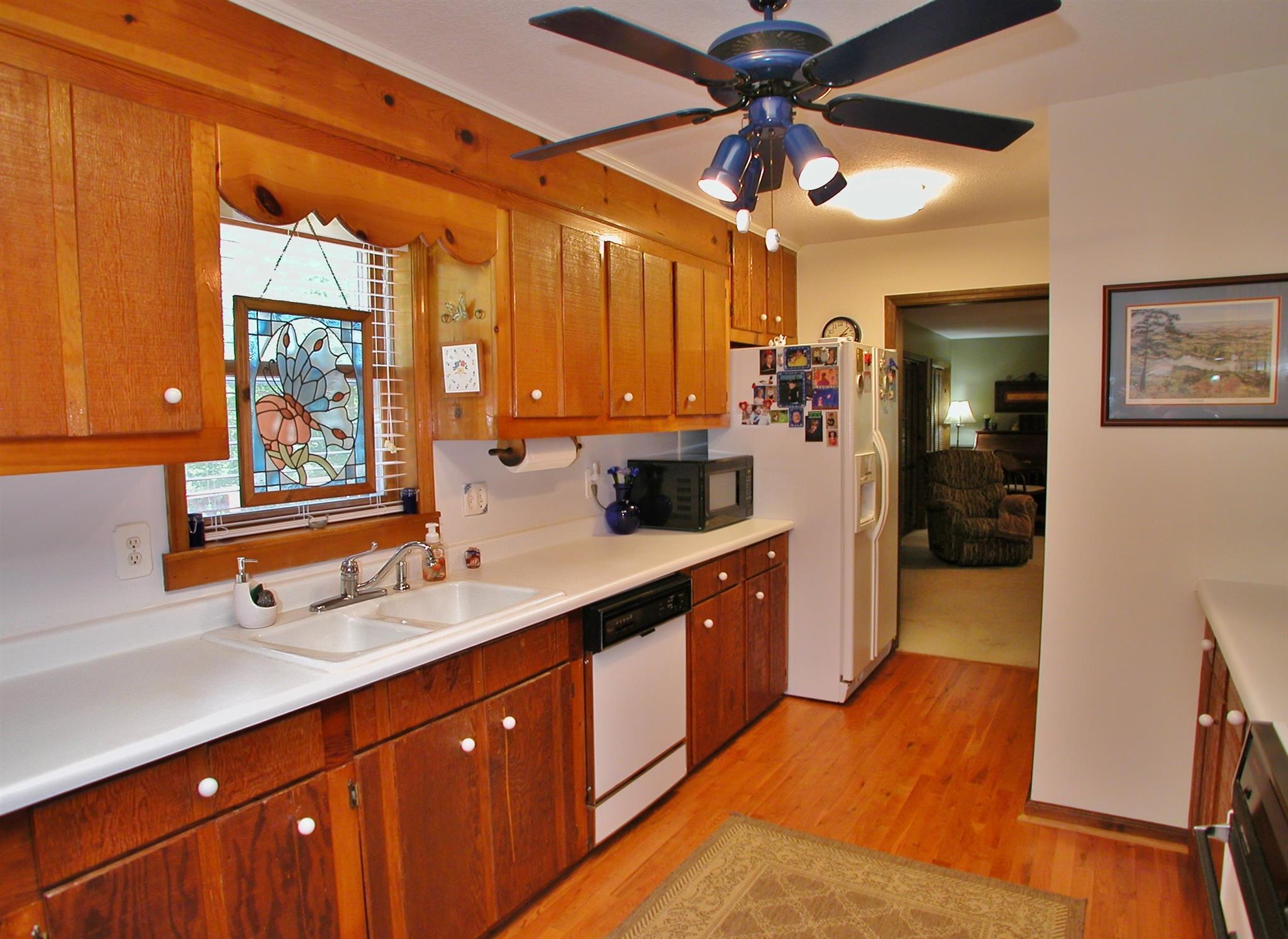 245 Bent Oak Dr, Cornelia, GA 30531 photo 12