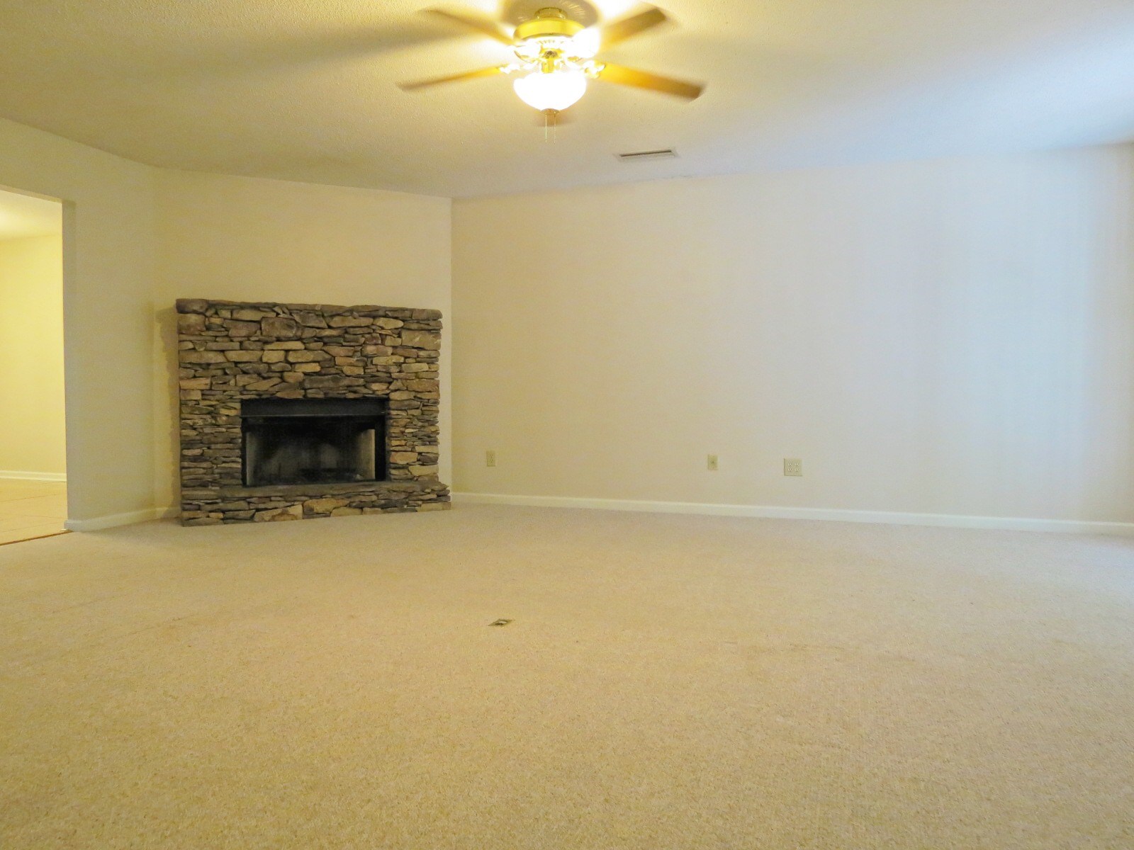 412 Walthall Rd, Jackson, GA 30233 photo 4
