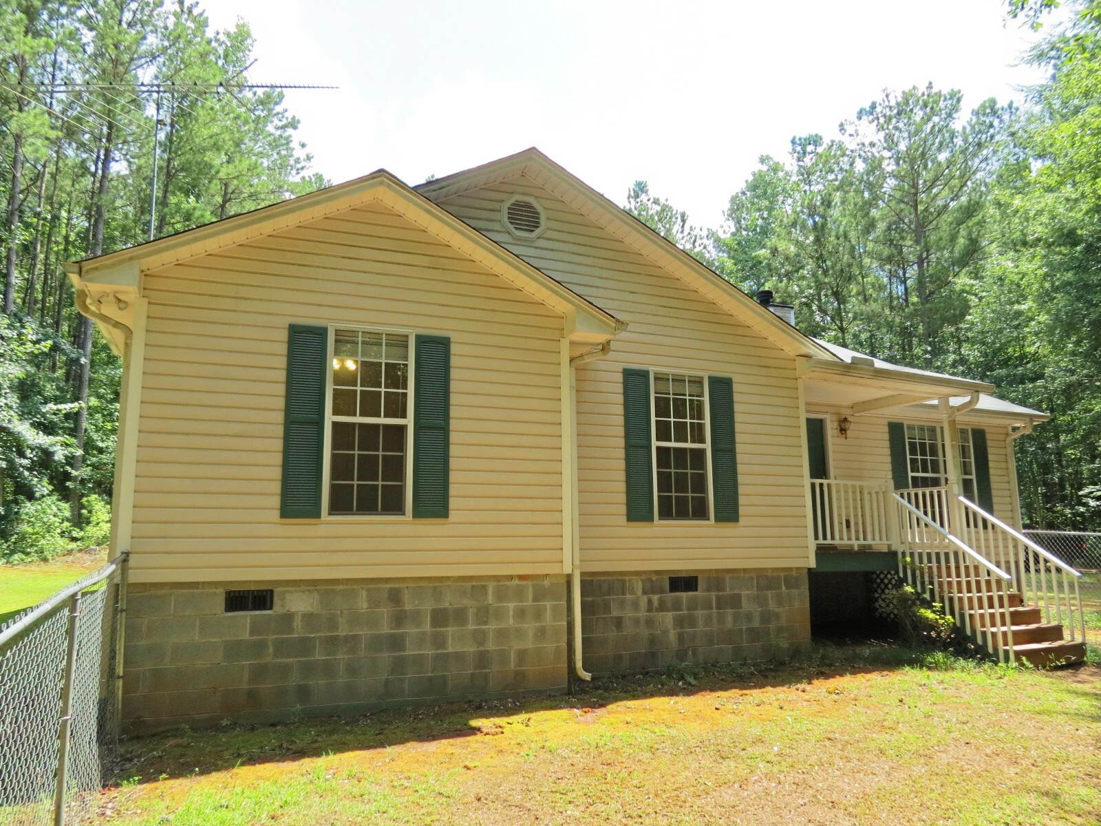 412 Walthall Rd, Jackson, GA 30233 photo 2