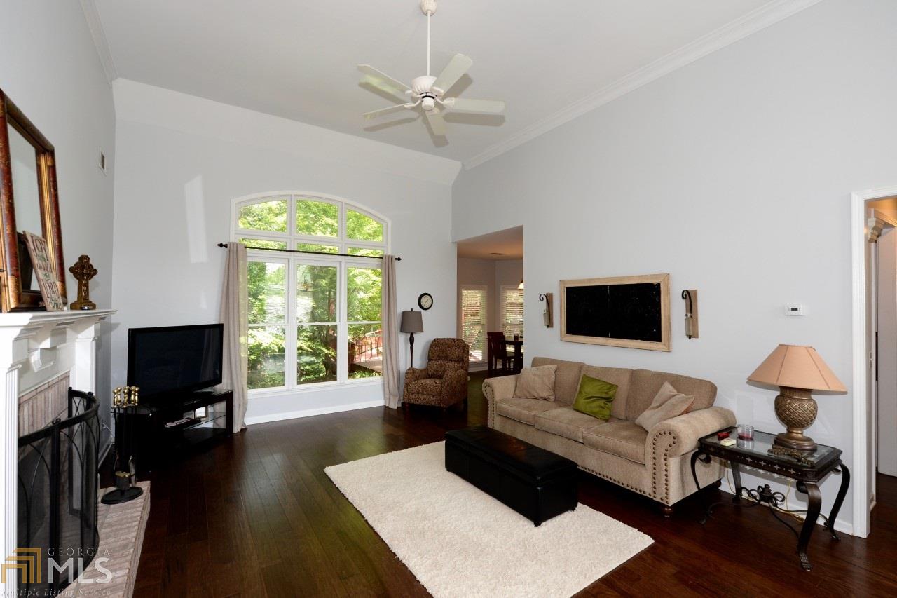 470 Firelite Ln, Suwanee, GA 30024 photo 4