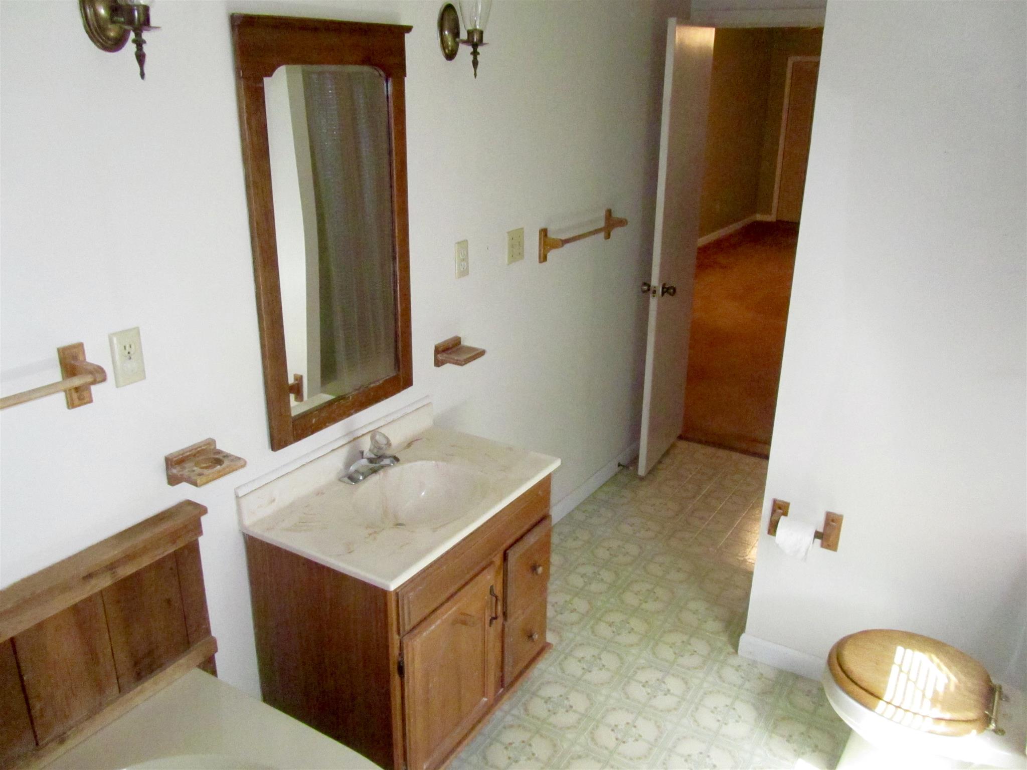 55 Wilson Dr, Commerce, GA 30529 photo 23