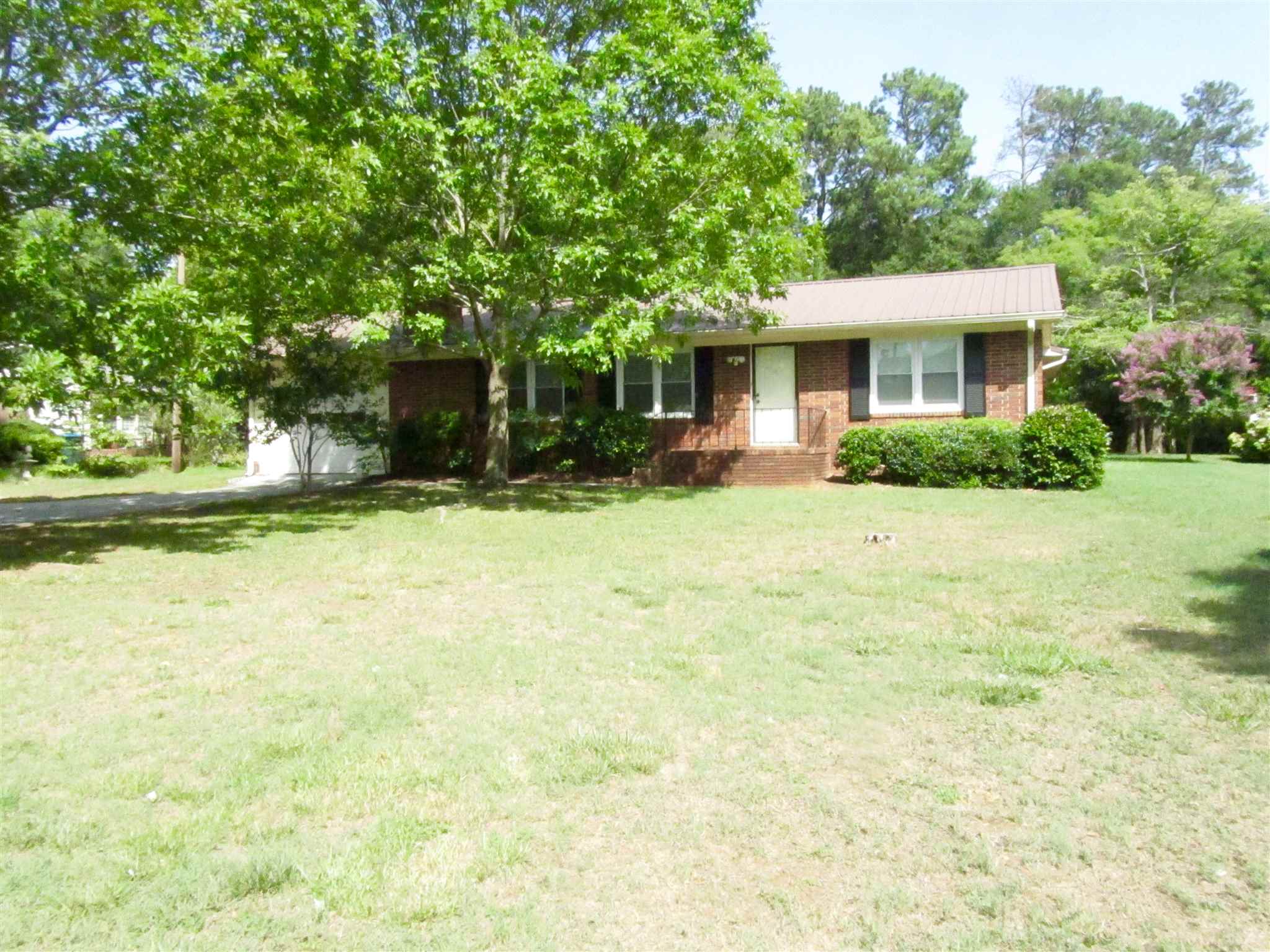 55 Wilson Dr, Commerce, GA 30529 photo 1