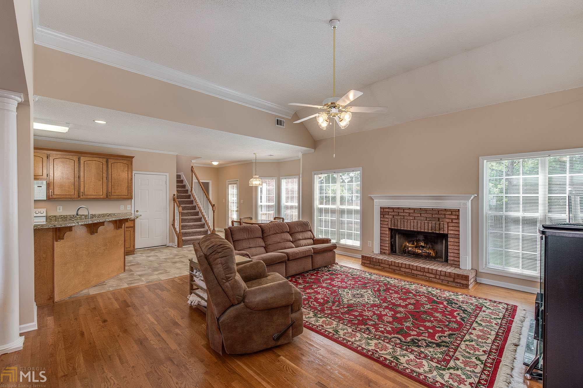 201 Edenwylde Ct, Hampton, GA 30228 photo 8