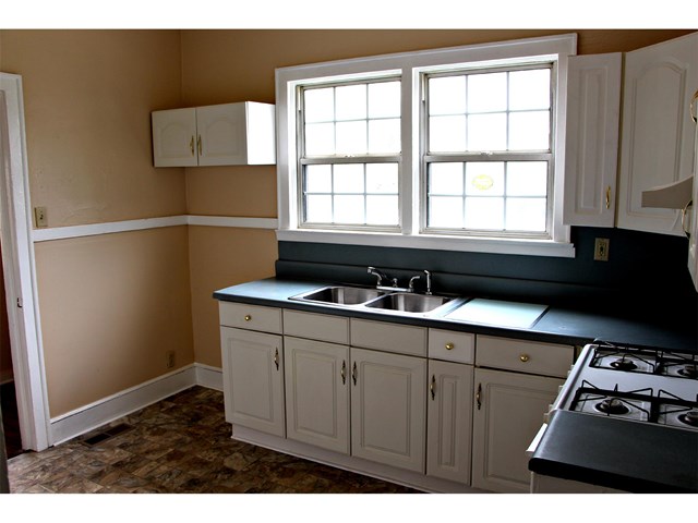 329 E Lee St, Thomaston, GA 30286 photo 16