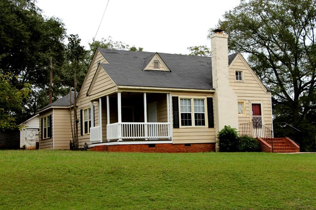 329 E Lee St, Thomaston, GA 30286 photo 1