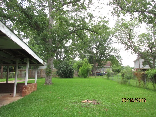 319 E St, Thomaston, GA 30286 photo 18