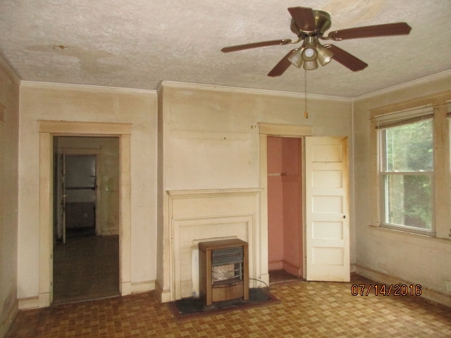 319 E St, Thomaston, GA 30286 photo 11