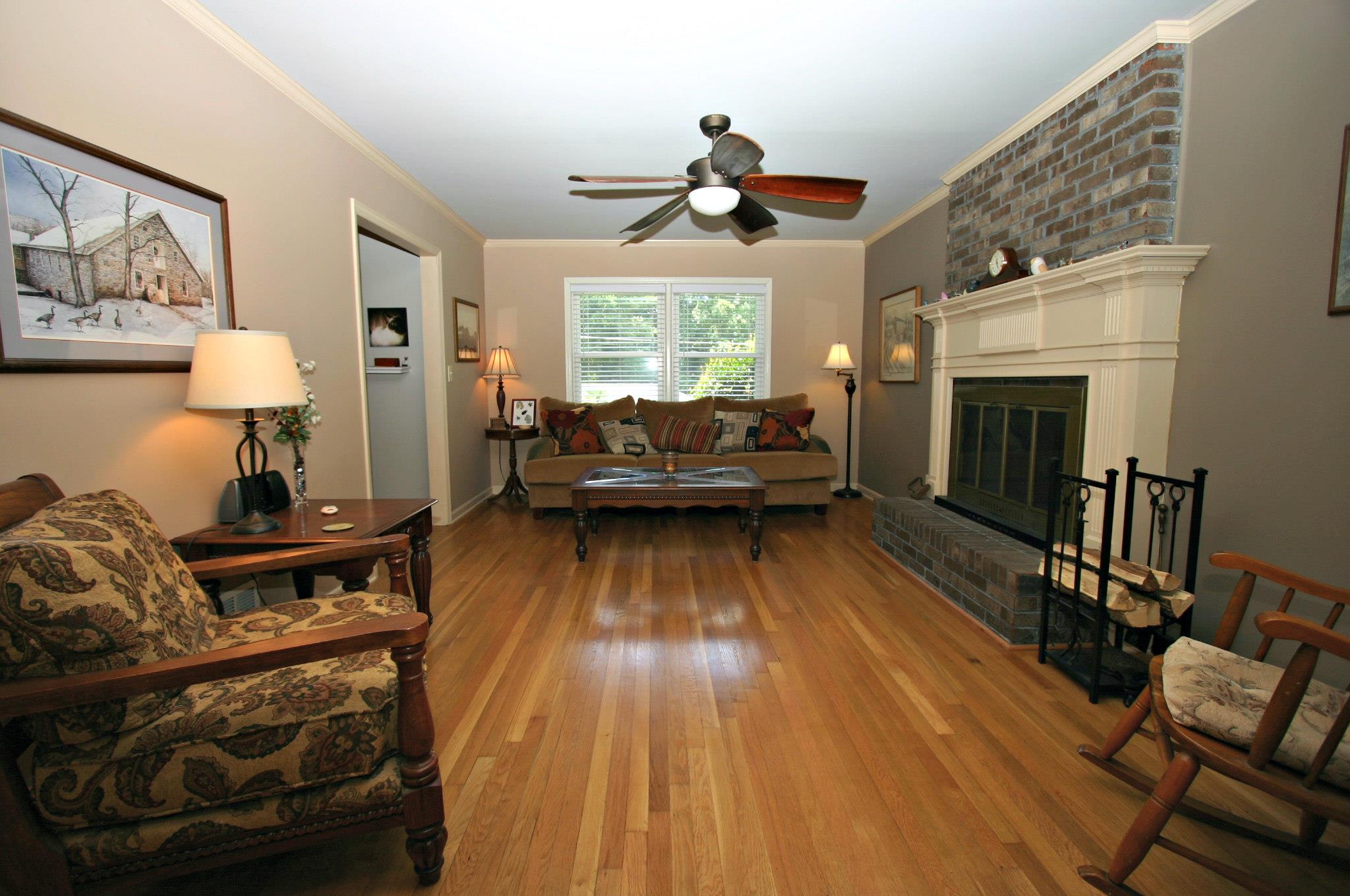 4252 Cavan Dr, Stone Mountain, GA 30083 photo 5