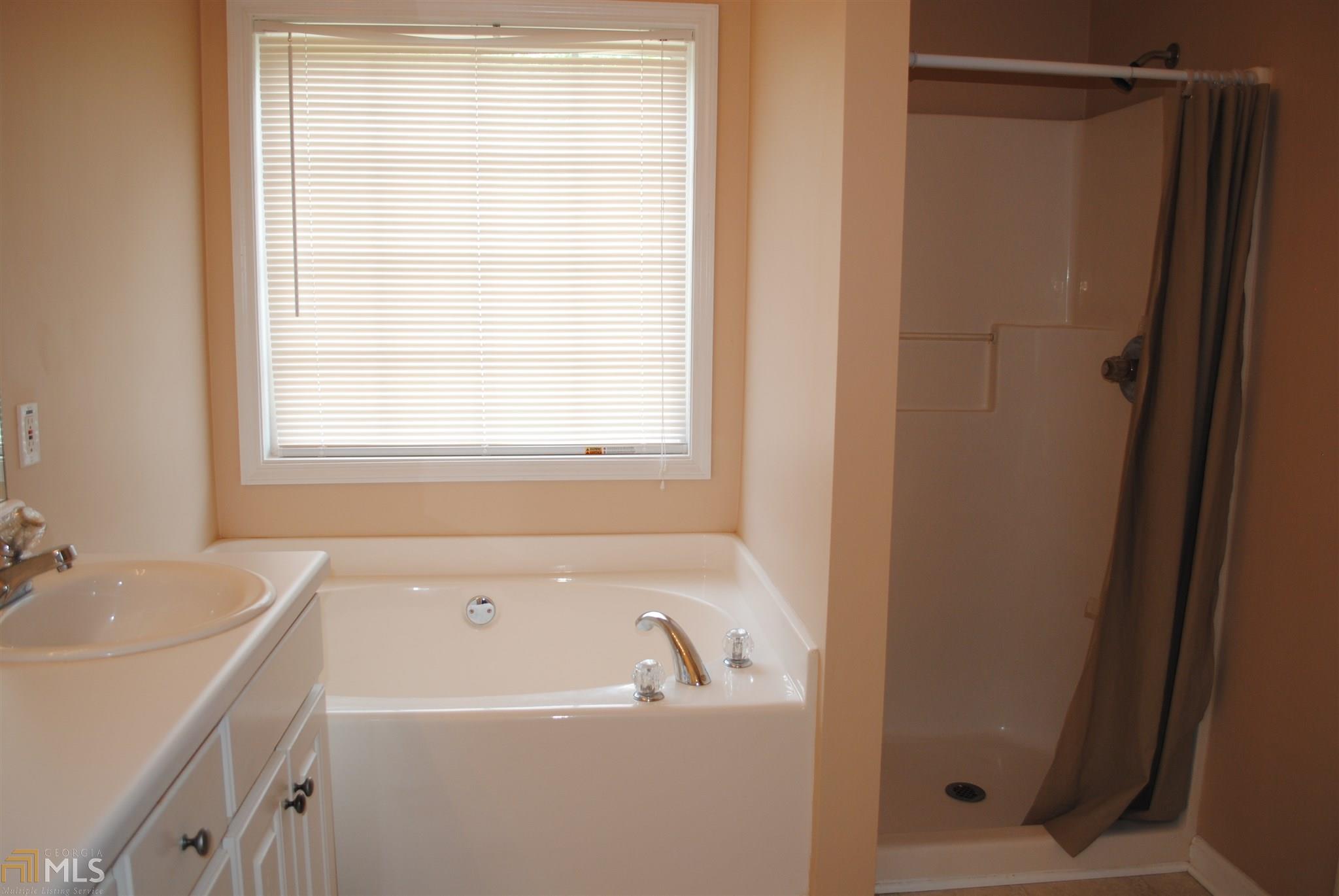 70 Heatherstone Way, Covington, GA 30016 photo 13