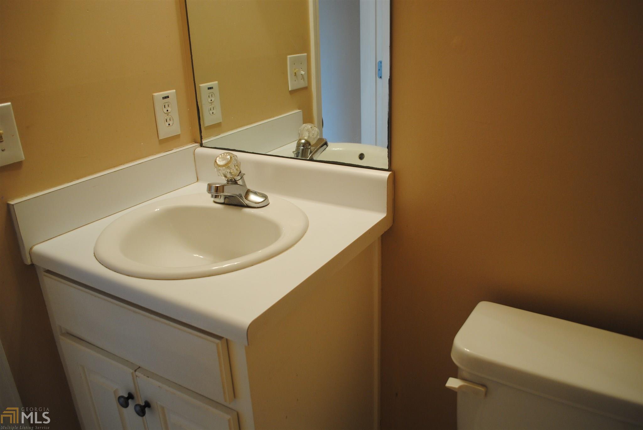 70 Heatherstone Way, Covington, GA 30016 photo 9