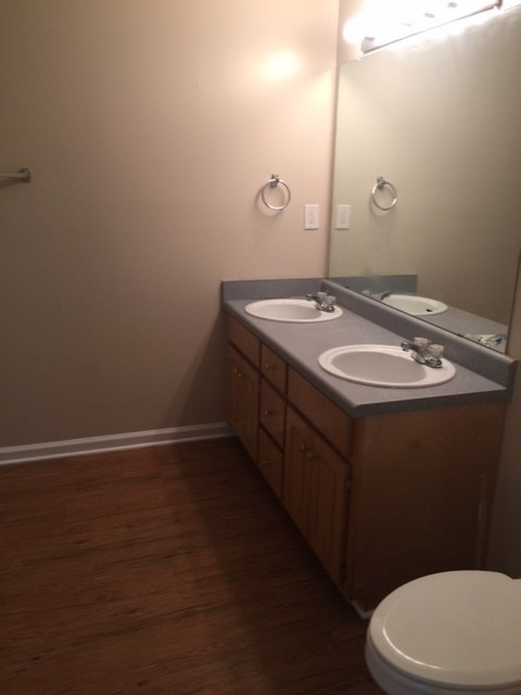 8123 Amanda Ln, Covington, GA 30014 photo 4