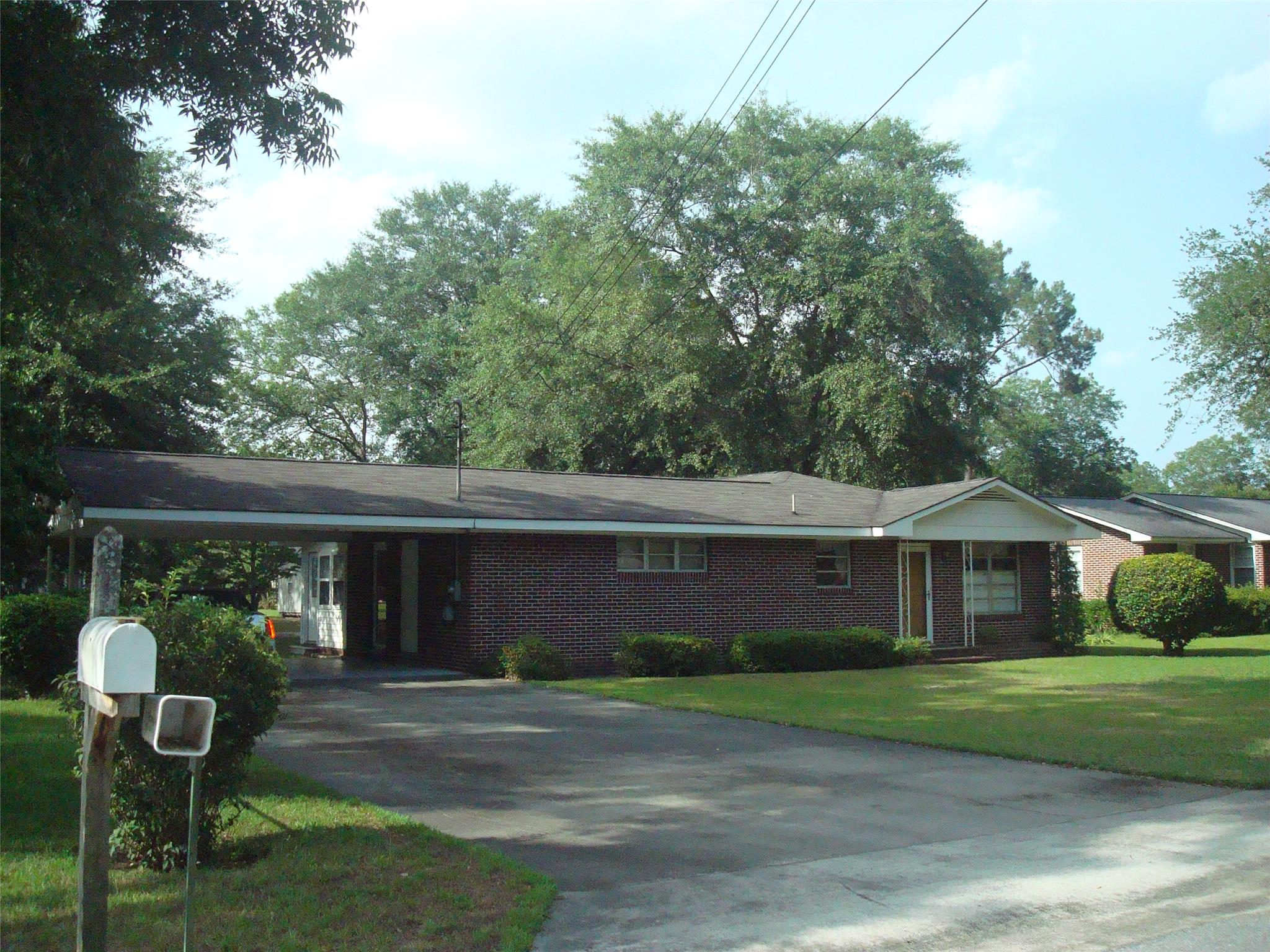 205 Penn Ave, Claxton, GA 30417 photo 2