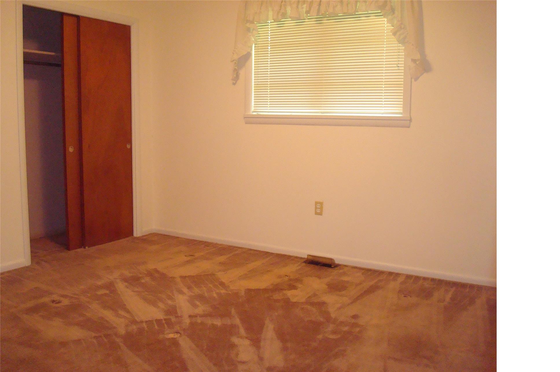 205 Penn Ave, Claxton, GA 30417 photo 11