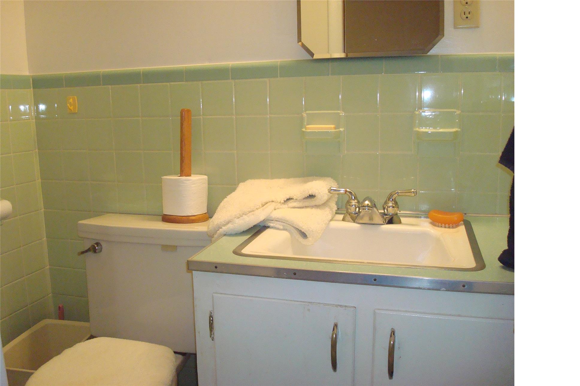 205 Penn Ave, Claxton, GA 30417 photo 13