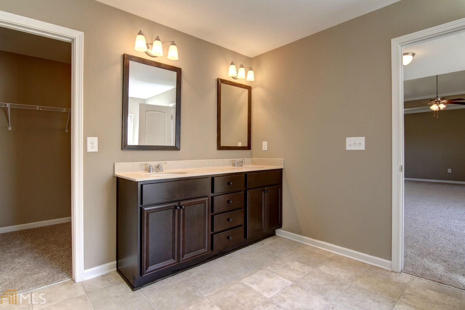 2402 Quincy Loop, Fairburn, GA 30213 photo 9